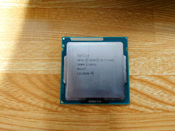 xeon_e3-1220v2.jpg